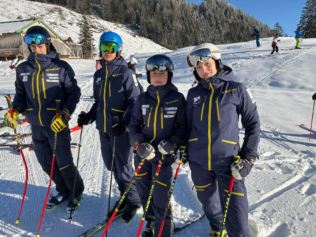 Skiteam des SV Straßlach auf der Piste